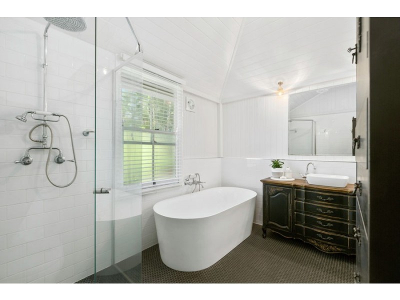 35 Gow Street, Yeerongpilly QLD 4105