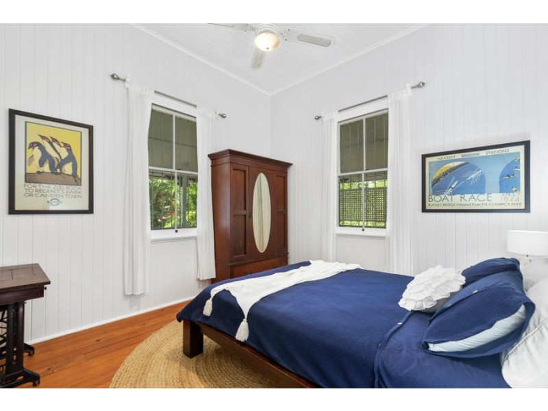 35 Gow Street, Yeerongpilly QLD 4105