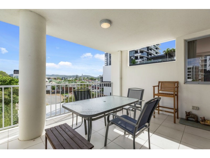 19/15 Walsh Street, Milton QLD 4064