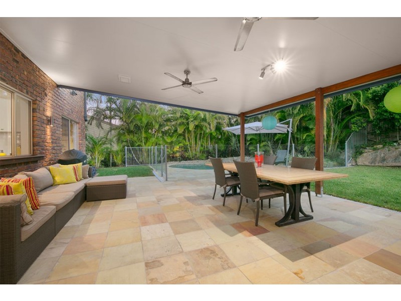 8 Tennent Street, Westlake QLD 4074