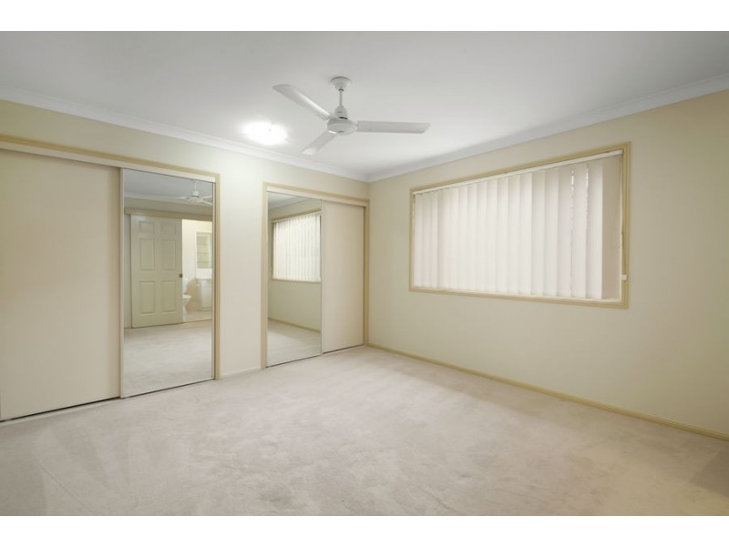 13 Sunningdale Street, Oxley QLD 4075