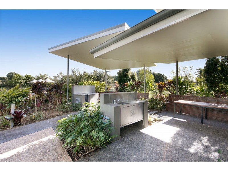 253/20 Egmont Street, Sherwood QLD 4075
