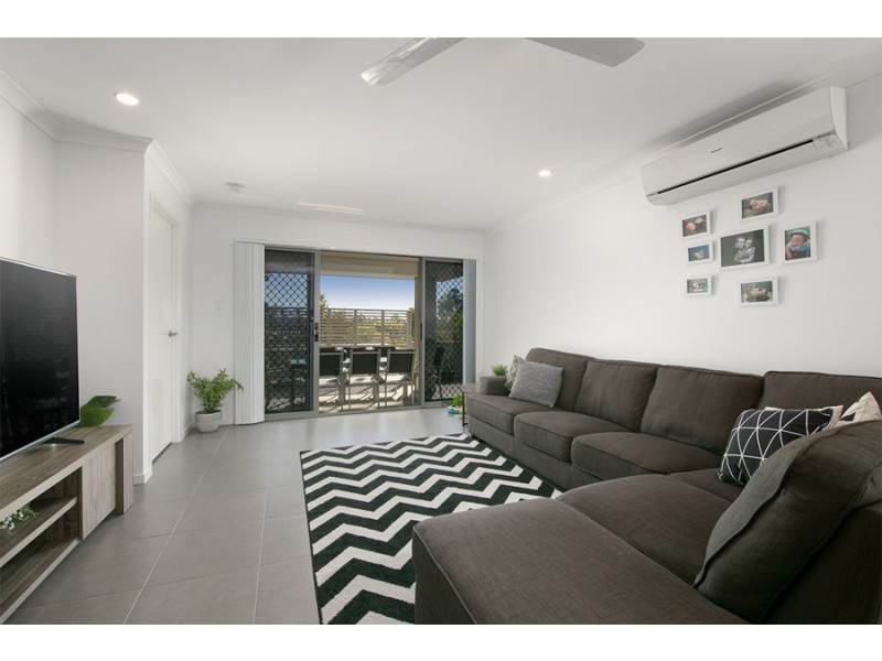 27 Neroli Drive, Springfield Lakes QLD 4300