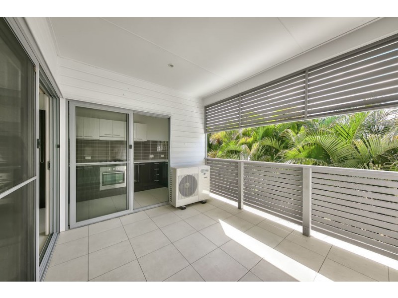 2/16 Railway Terrace, Corinda QLD 4075