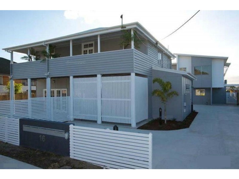 2/16 Railway Terrace, Corinda QLD 4075