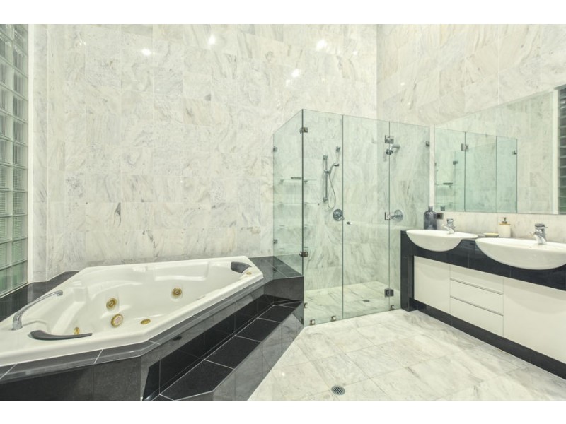 Stafford Heights QLD 4053