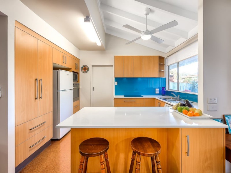 160 Ashby Street, Fairfield QLD 4103