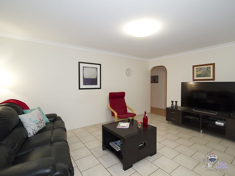 43 Camelot Crescent, Middle Park QLD 4074