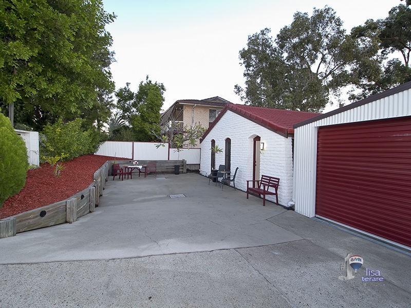 24 Pennant Street, Jamboree Heights QLD 4074