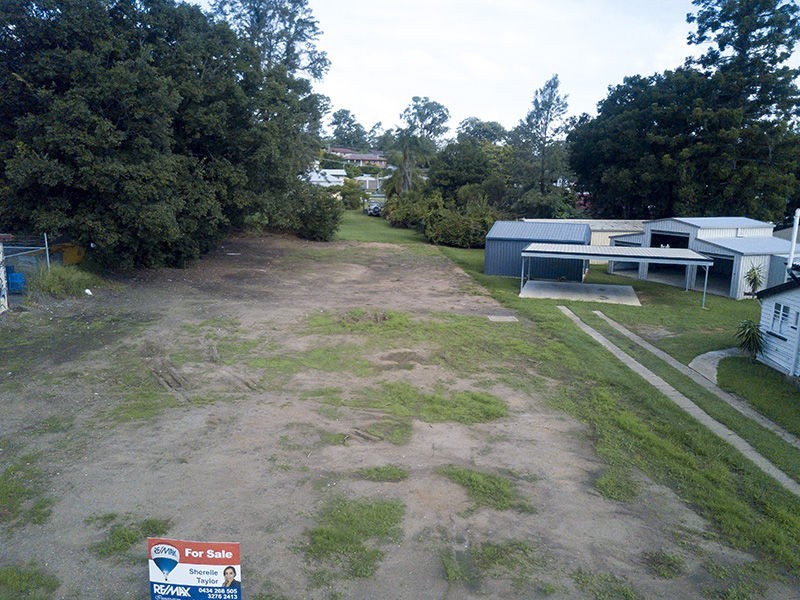 31 Brisbane Road, Bundamba QLD 4304