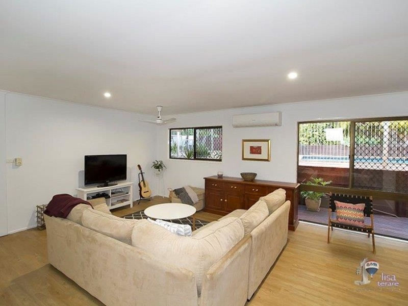 7 Edinglassie Street, Seventeen Mile Rocks QLD 4073