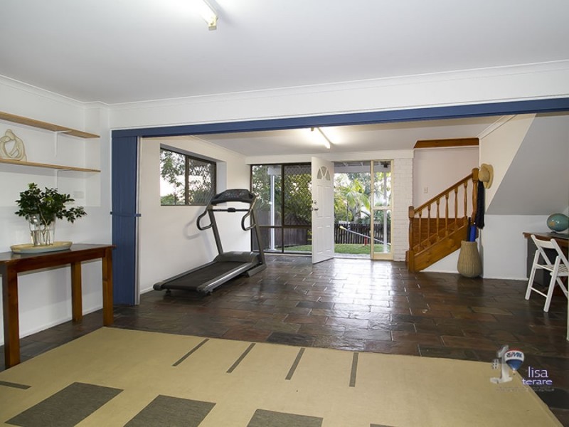 7 Edinglassie Street, Seventeen Mile Rocks QLD 4073