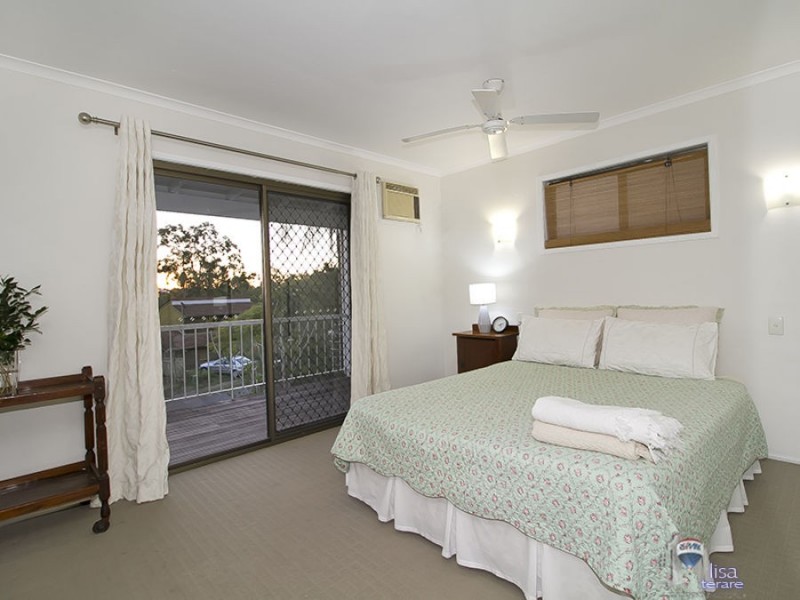 7 Edinglassie Street, Seventeen Mile Rocks QLD 4073
