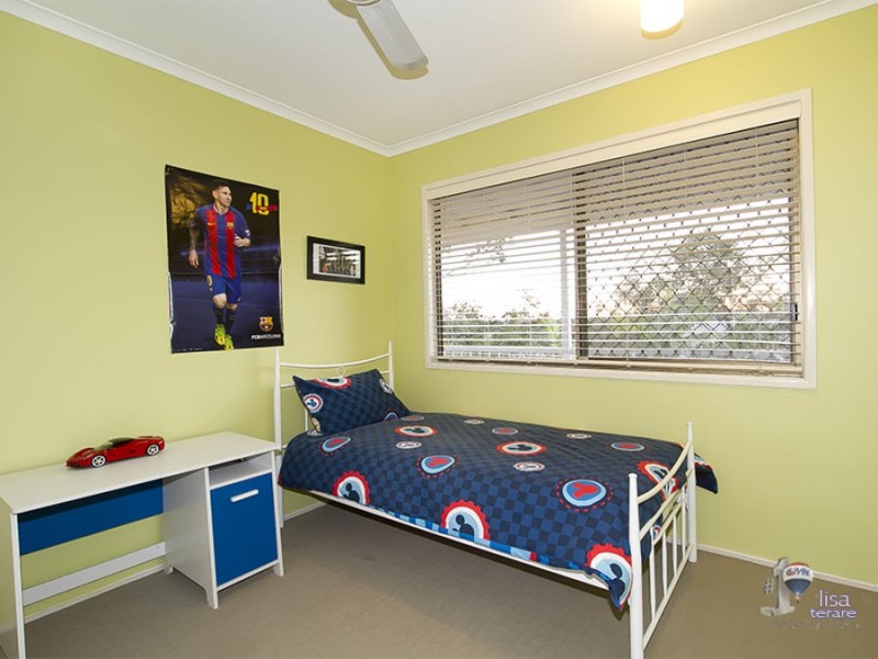 7 Edinglassie Street, Seventeen Mile Rocks QLD 4073