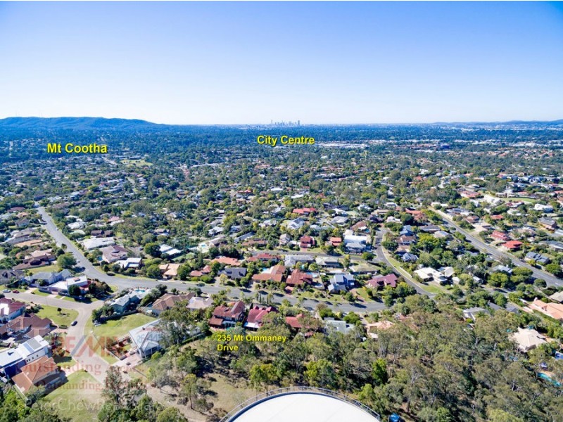 235 Mount Ommaney Drive, Mount Ommaney QLD 4074