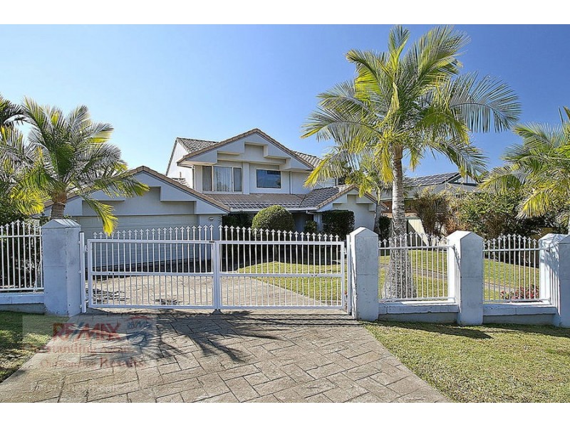 5 Warenda Close, Middle Park QLD 4074