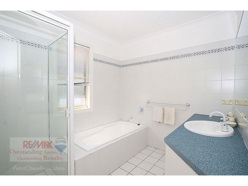5 Warenda Close, Middle Park QLD 4074