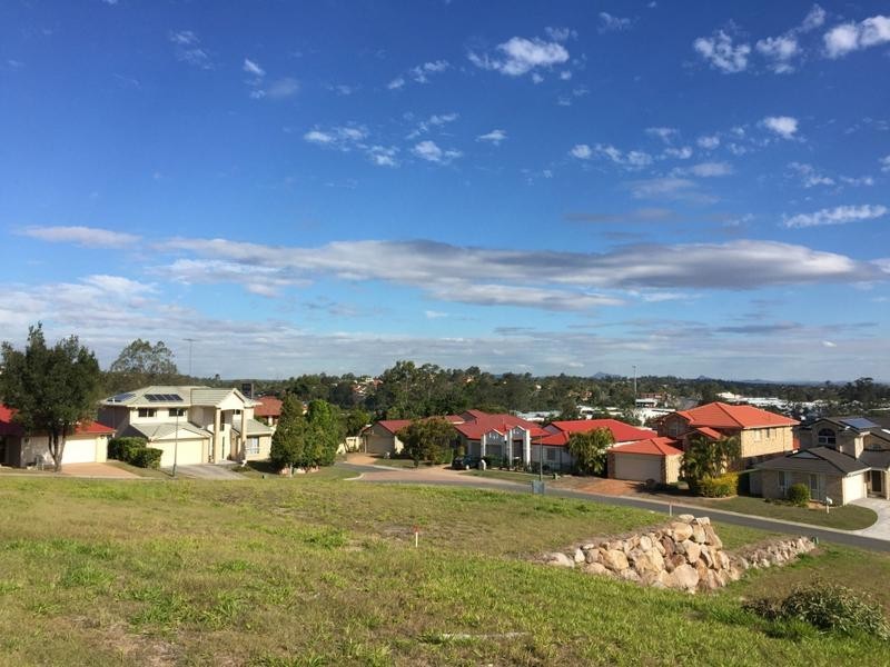 Mount Ommaney QLD 4074