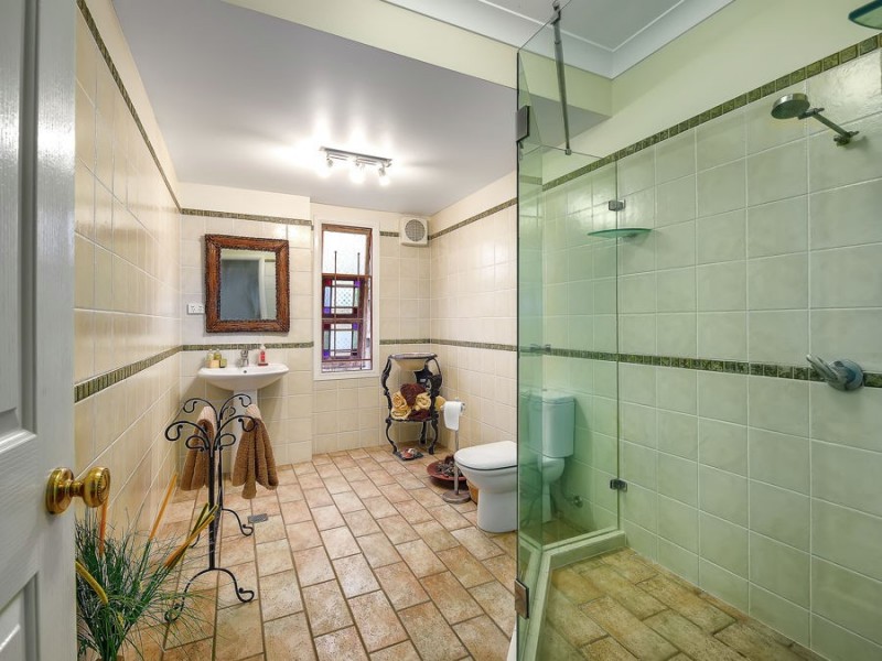 79 Lilly Street, Sherwood QLD 4075