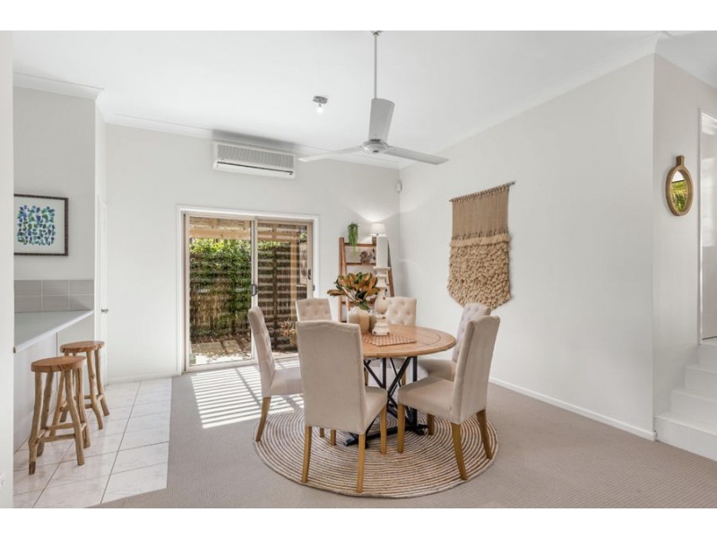 471 Westlake Drive, Riverhills QLD 4074