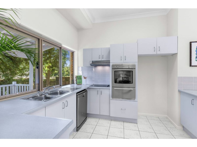 471 Westlake Drive, Riverhills QLD 4074