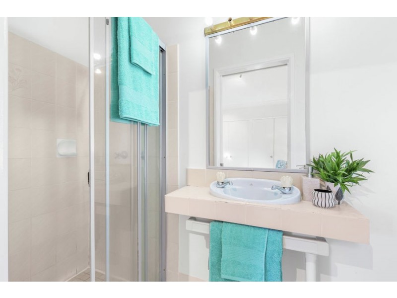 471 Westlake Drive, Riverhills QLD 4074