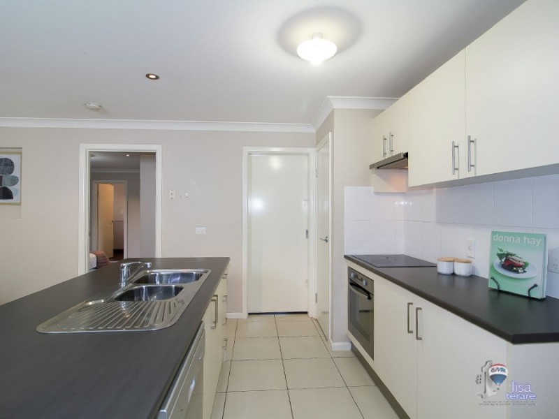 7 Popondetta Close, Darra QLD 4076