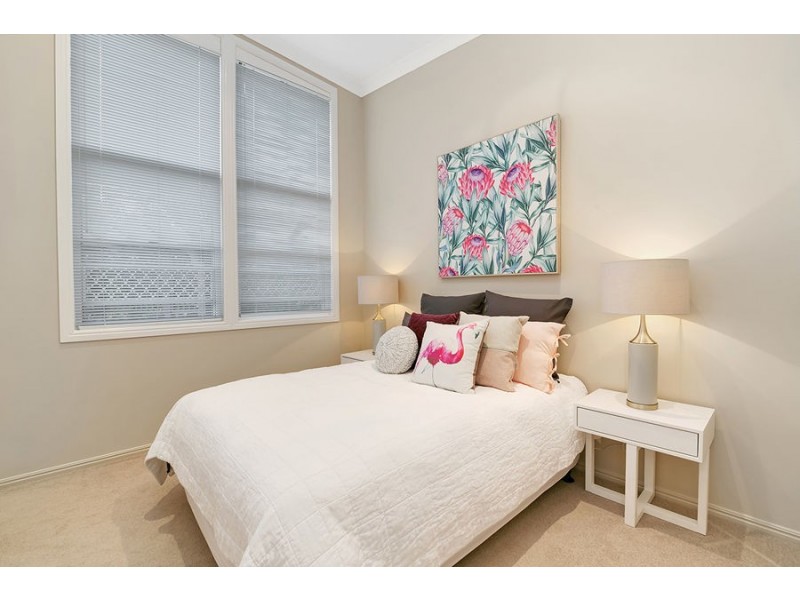 52 Maculata Drive, Chapel Hill QLD 4069