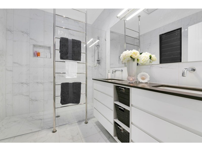 71 Rosebery Tce, Chelmer QLD 4068