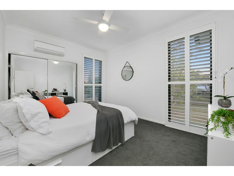 71 Rosebery Tce, Chelmer QLD 4068