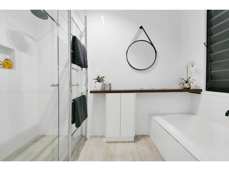 71 Rosebery Tce, Chelmer QLD 4068