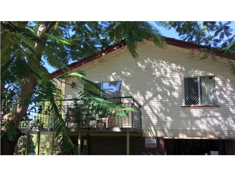 72 Valance Street, Oxley QLD 4075