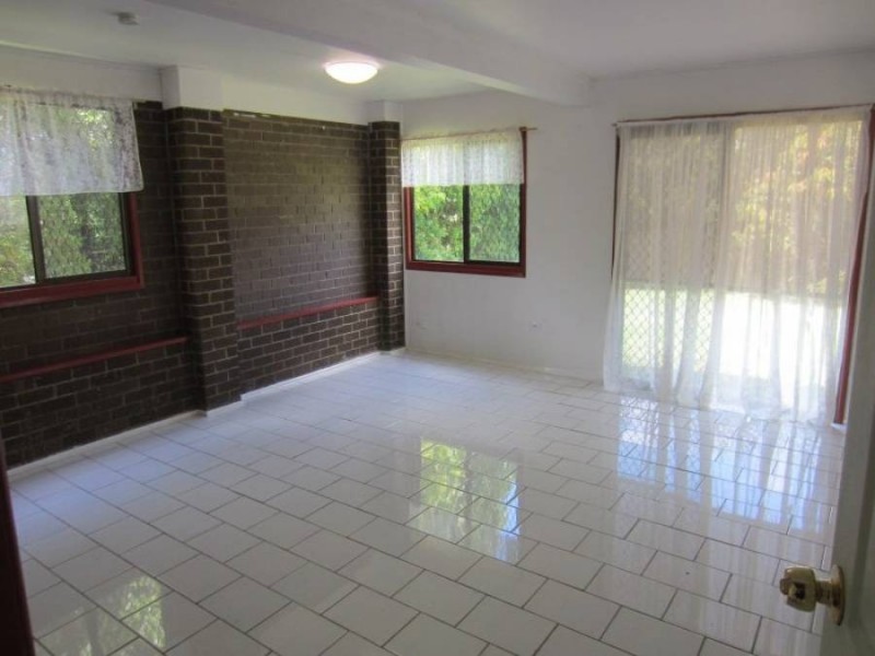 72 Valance Street, Oxley QLD 4075