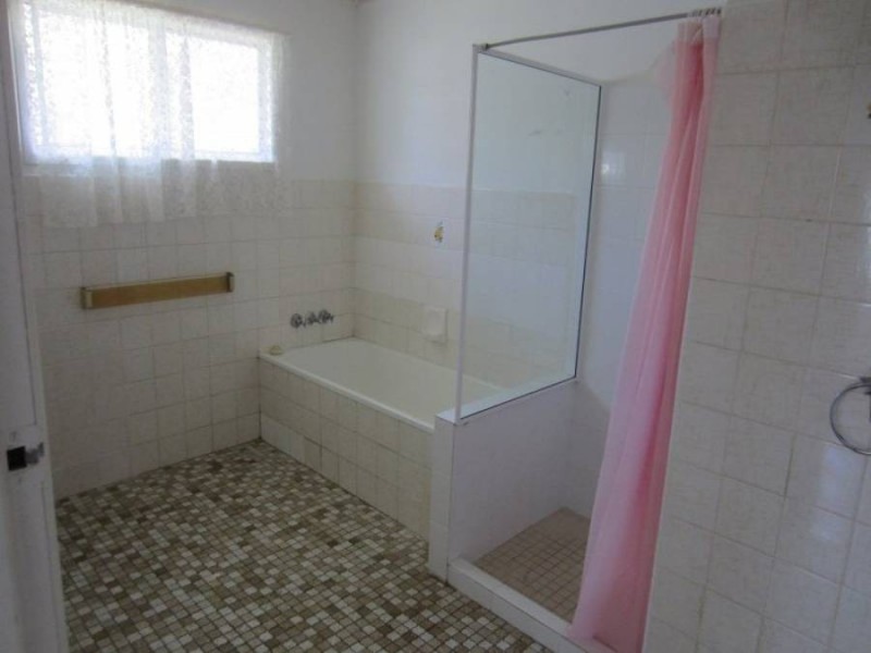 72 Valance Street, Oxley QLD 4075