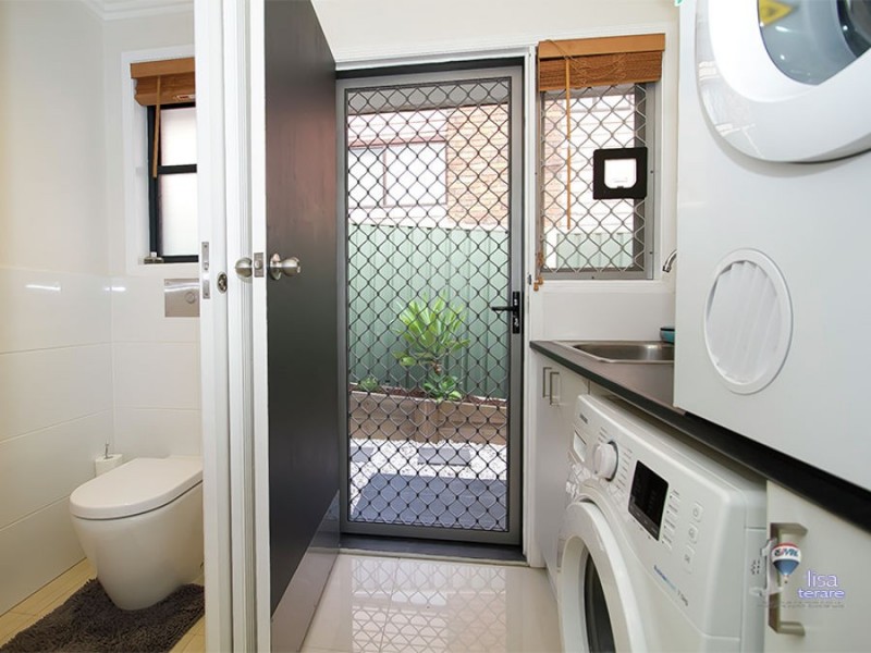 16 Colonsay Street, Middle Park QLD 4074