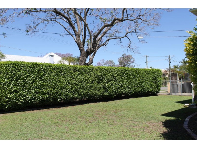 92 Jutland Street, Oxley QLD 4075