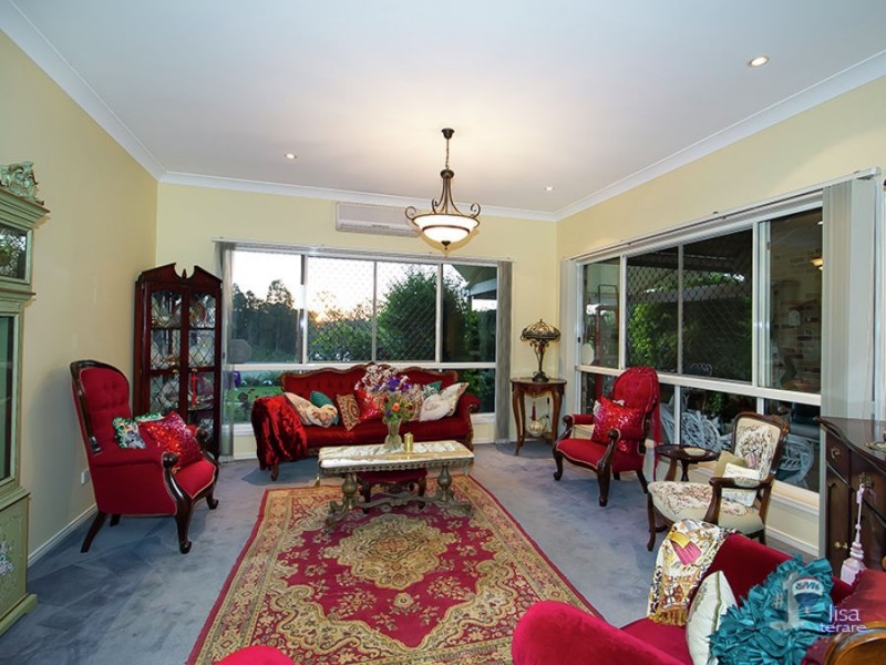 7 Girraween Close, Riverhills QLD 4074