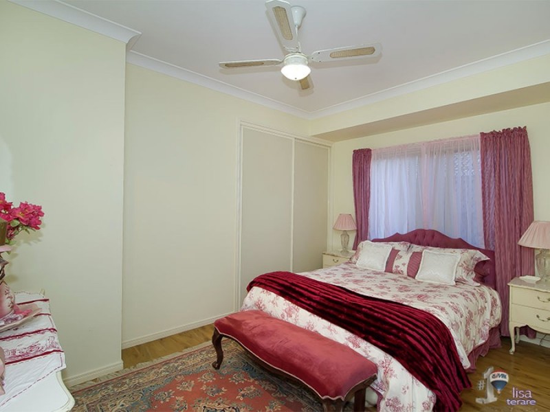 7 Girraween Close, Riverhills QLD 4074