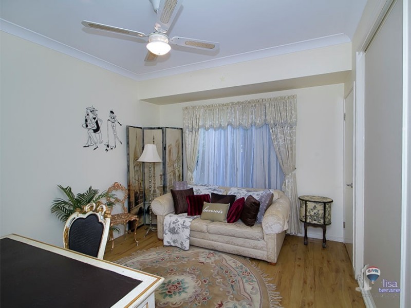 7 Girraween Close, Riverhills QLD 4074