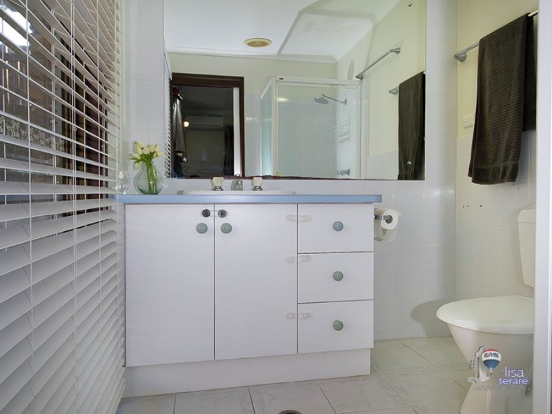 70 Pallert Street, Middle Park QLD 4074