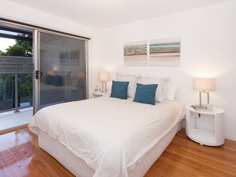 2/48 Belgrave Street, Balmoral QLD 4171