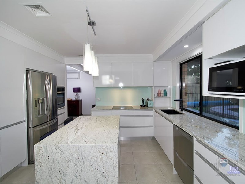 14 Kosciusko Street, Middle Park QLD 4074