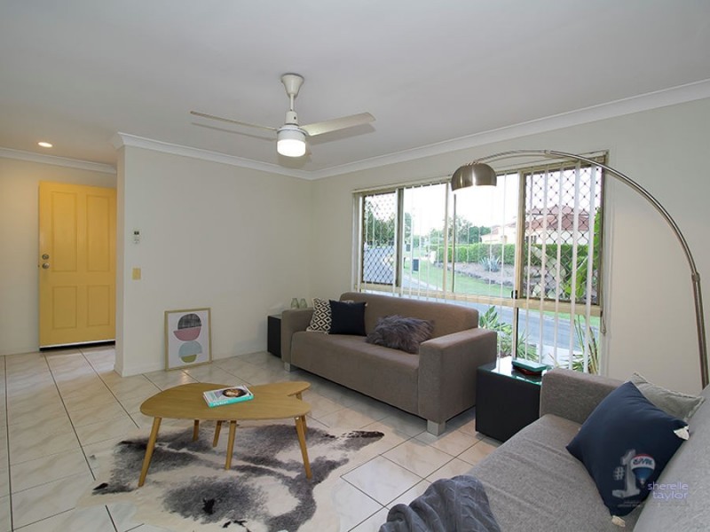 21 Olympic Place, Sinnamon Park QLD 4073