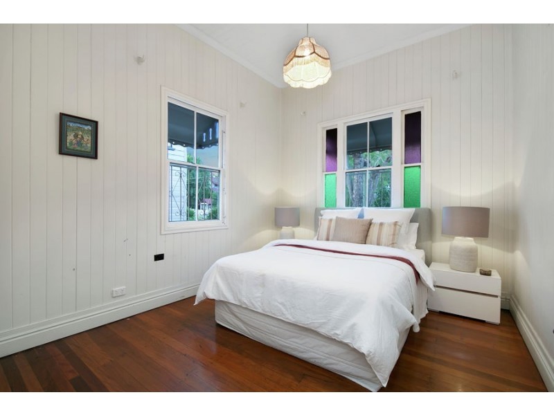 69 Abingdon Street, Woolloongabba QLD 4102