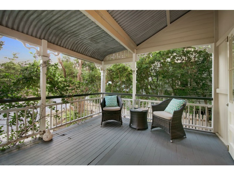 69 Abingdon Street, Woolloongabba QLD 4102