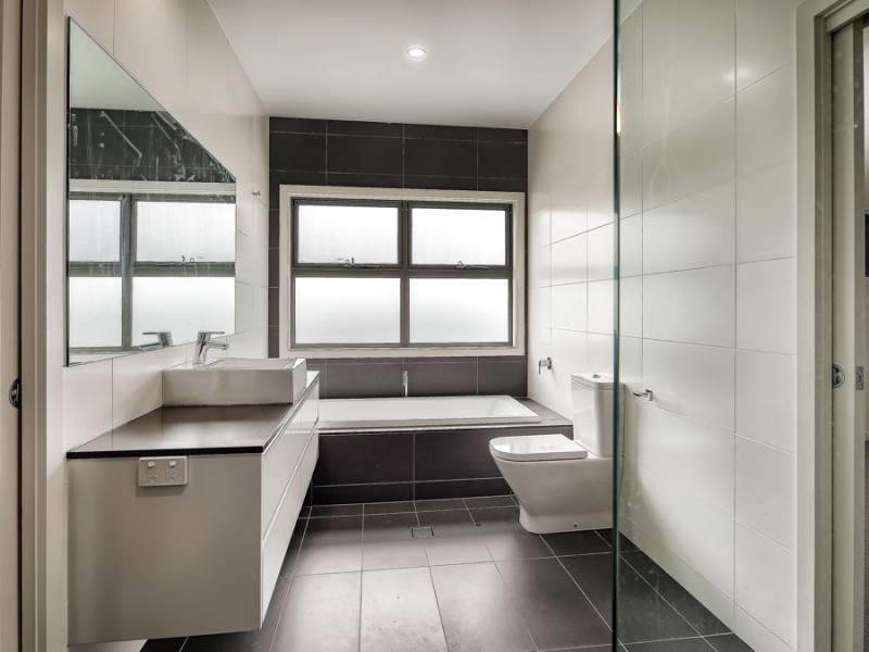 43 Mozart Place, Mount Ommaney QLD 4074