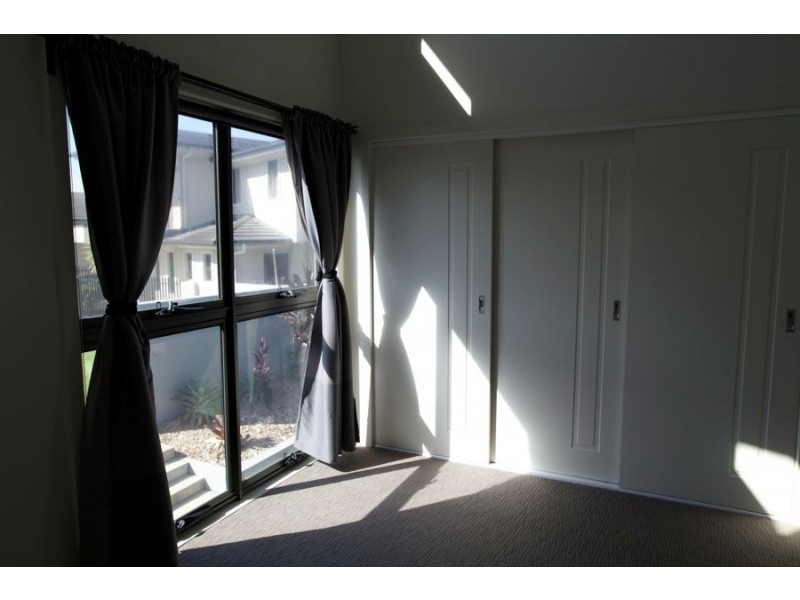 43 Mozart Place, Mount Ommaney QLD 4074