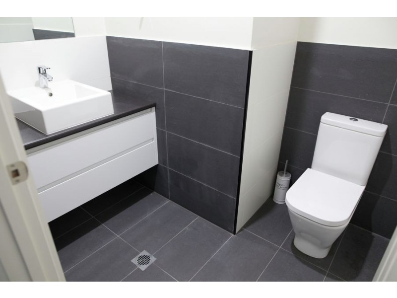 43 Mozart Place, Mount Ommaney QLD 4074