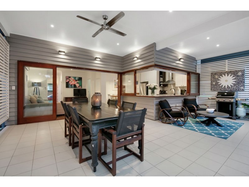 19 Collins Street, Corinda QLD 4075