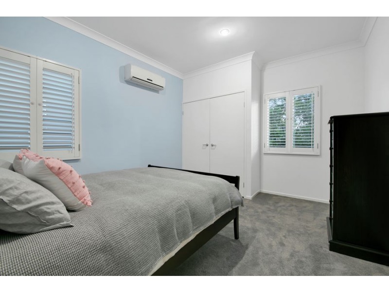 19 Collins Street, Corinda QLD 4075